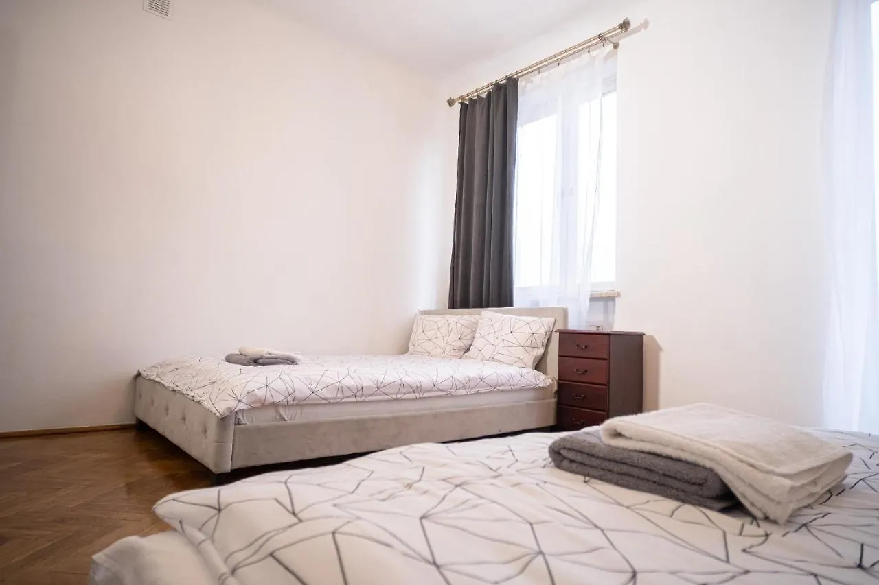 Homestay Apartrooms Koszykowa Warsaw